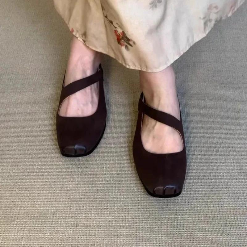 

Модная обувь для женщин 2024 года, высококачественные женские туфли на плоской подошве без застежек, модные повседневные туфли на плоской подошве с квадратным носком, новые туфли на плоской подошве с низким каблуком Zapatos 40 чёрный