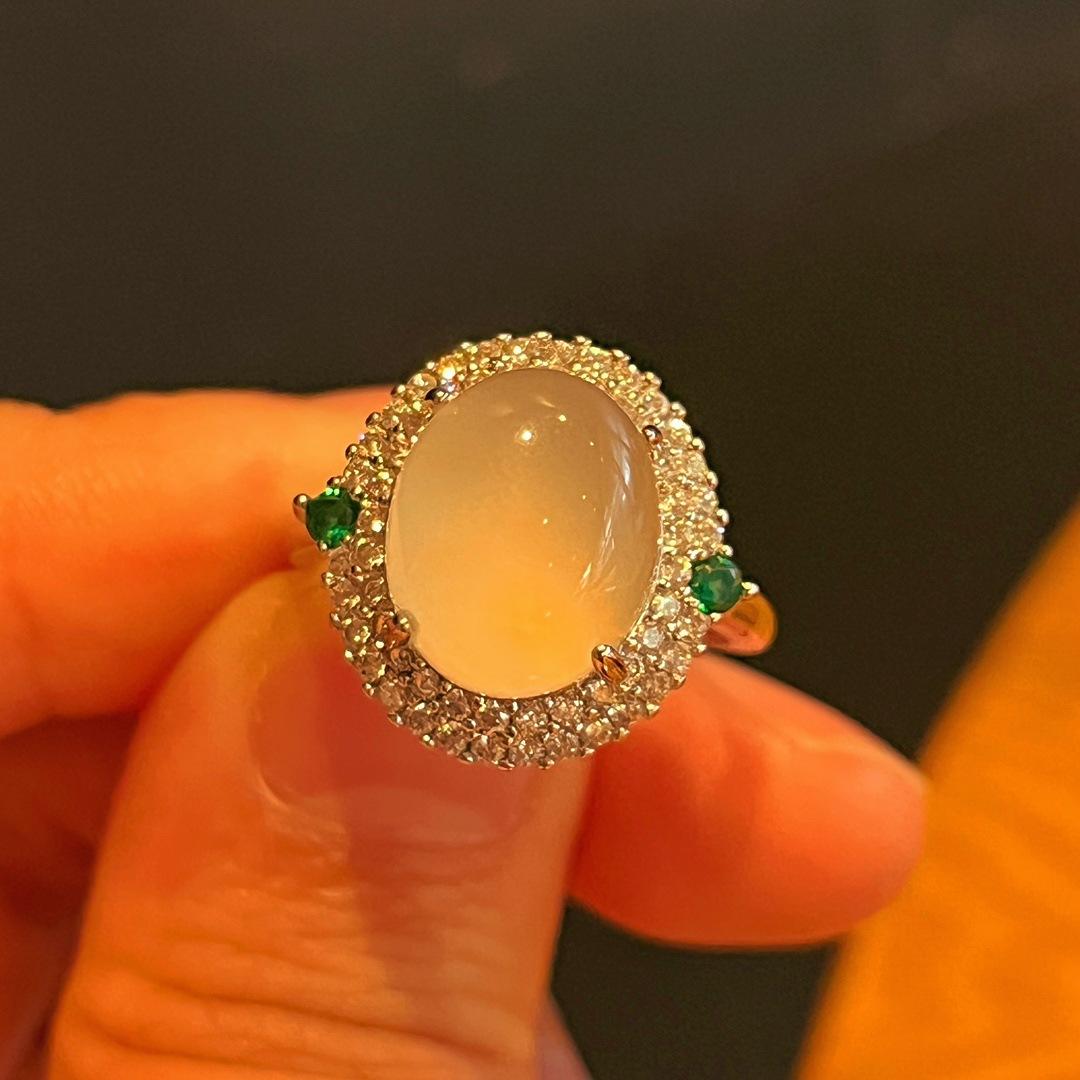 Jadeite White Ice Light, Natural White Chalcedony Ring, Agate Ring, Real Shot.