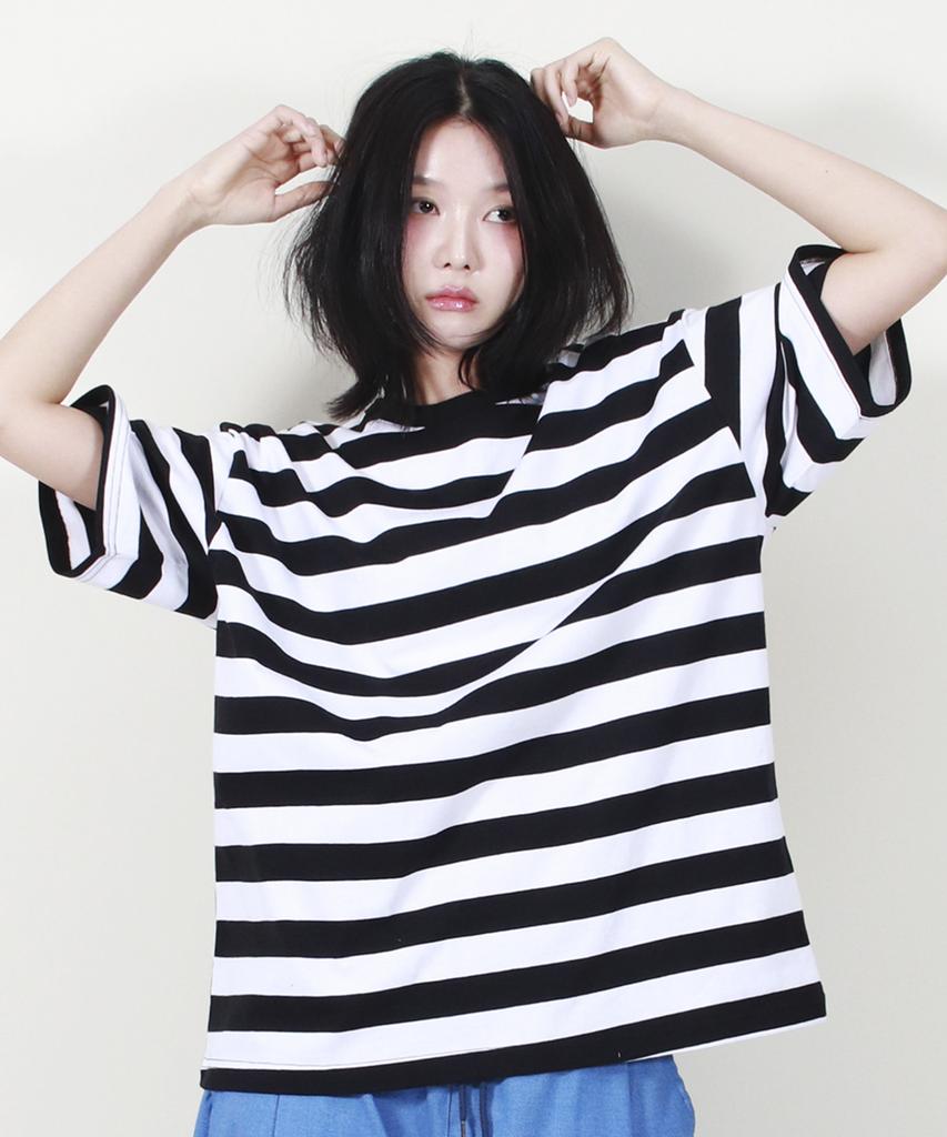 Deumakeu Bold Stripe Oversized Short Sleeve T-Shirt Black