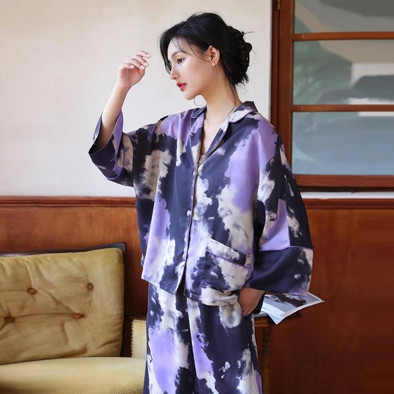 Women's Silk Pajamas Set Printed Purple Loose Long-Sleeve 2 Piece Sleepwear for Women Home Clothes Can Be Wear Outside Suits
