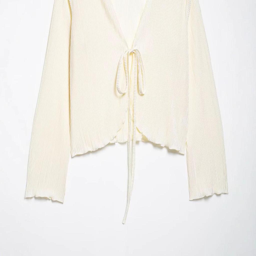 2025 Spring Women's European & American Style Sexy Slimming Bell Sleeve Shirt