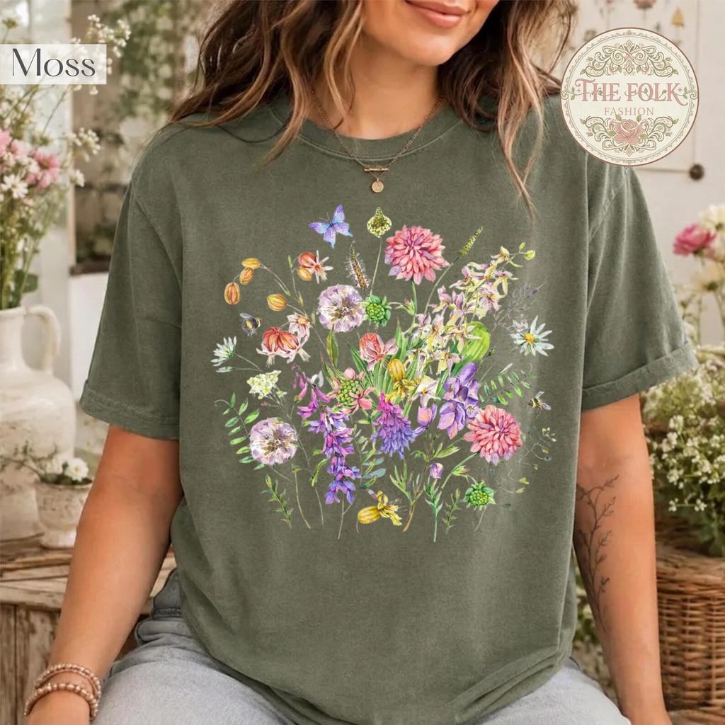 Wildflower Meadow Shirt, Cottagecore Botanical Tee, Vintage Floral Graphic T-shirt, Flower Summer Tee, Garden Lover Gift, Casual Floral Tee
