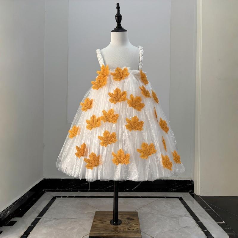 Kids' Eco-Friendly Fashion: Handmade DIY Girls' Kindergarten Parent-Child Runway Outfits