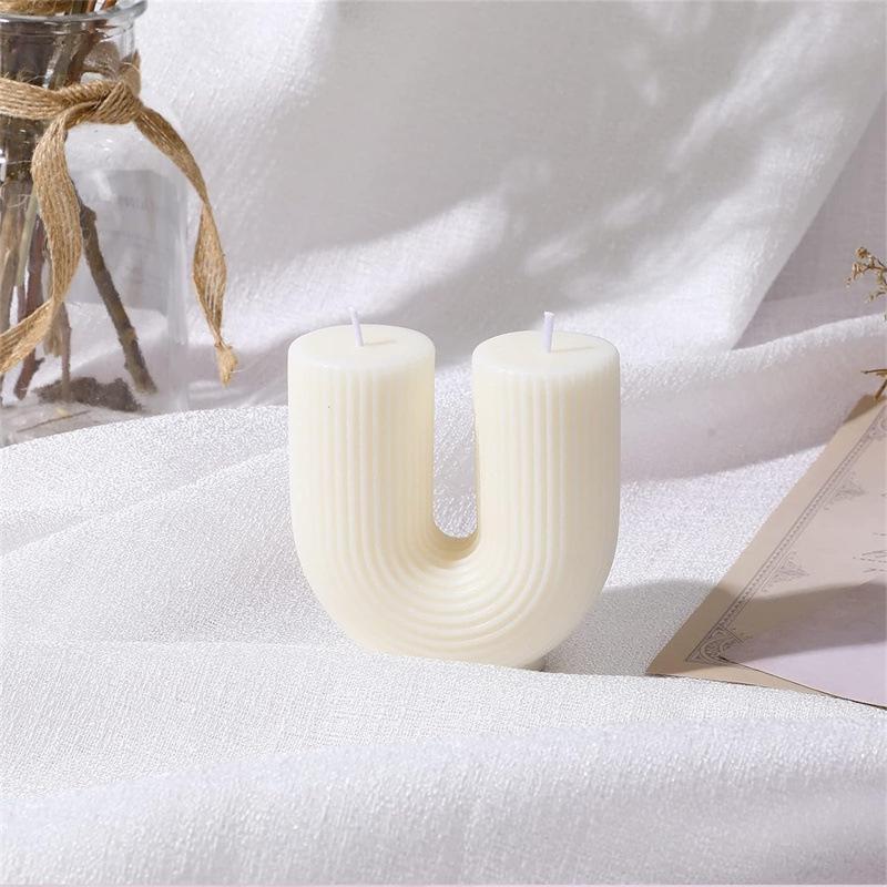 Trendy Rainbow Bridge U-Shaped Geometric Aromatherapy Candle for Home and Birthday Decor