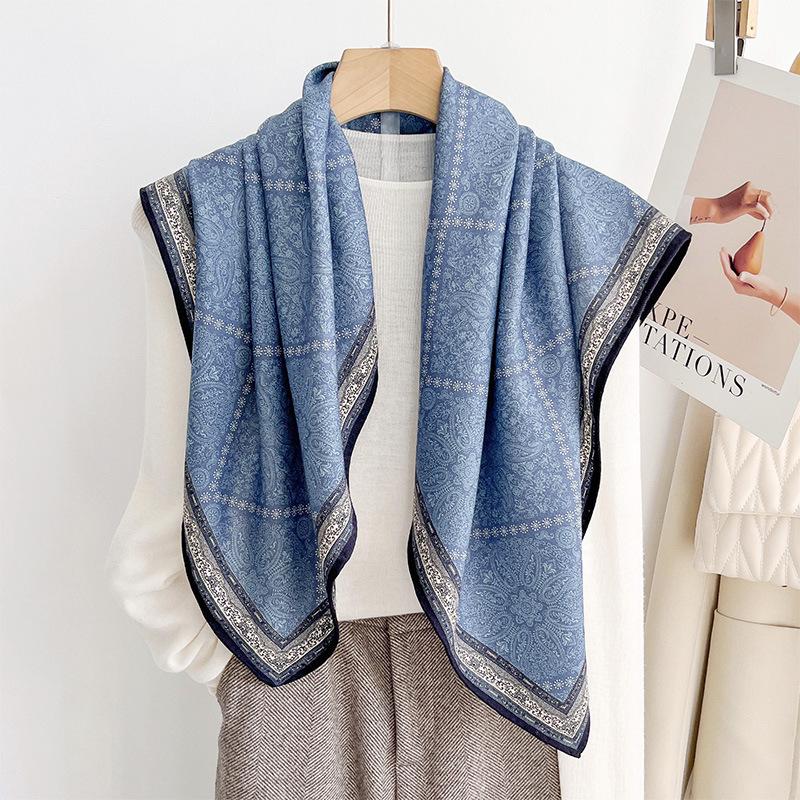 2025 autumn and winter new warm silk wool silk scarf women s elegant versatile silk wool square scarf double-sided silk wool shawl 85*85cm