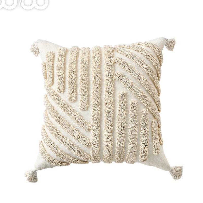 Delicate Tufted Embroidery Pillowcase Super Soft Boucle Velvet Cushion Cover Luxury Plush Textured Pillow Cover