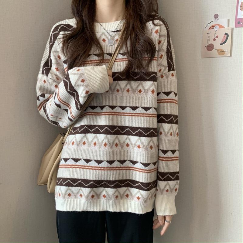 Autumn and Winter Retro Style Diamond Round Neck Loose Pullover Sweater Women's Knitted Sweaters