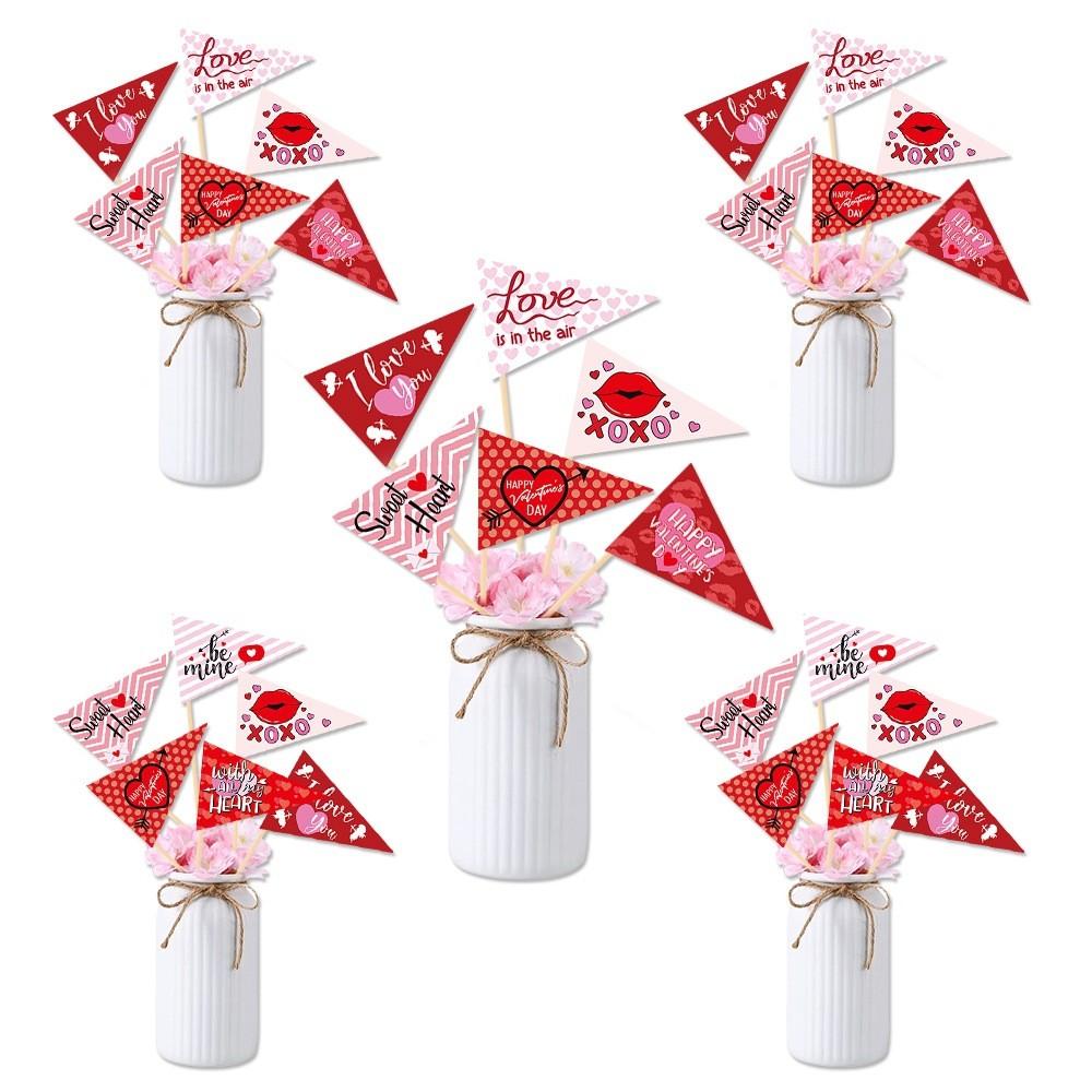 Decorative Day Valentines Vase Plugin With Letter Print Design For Atmosphere