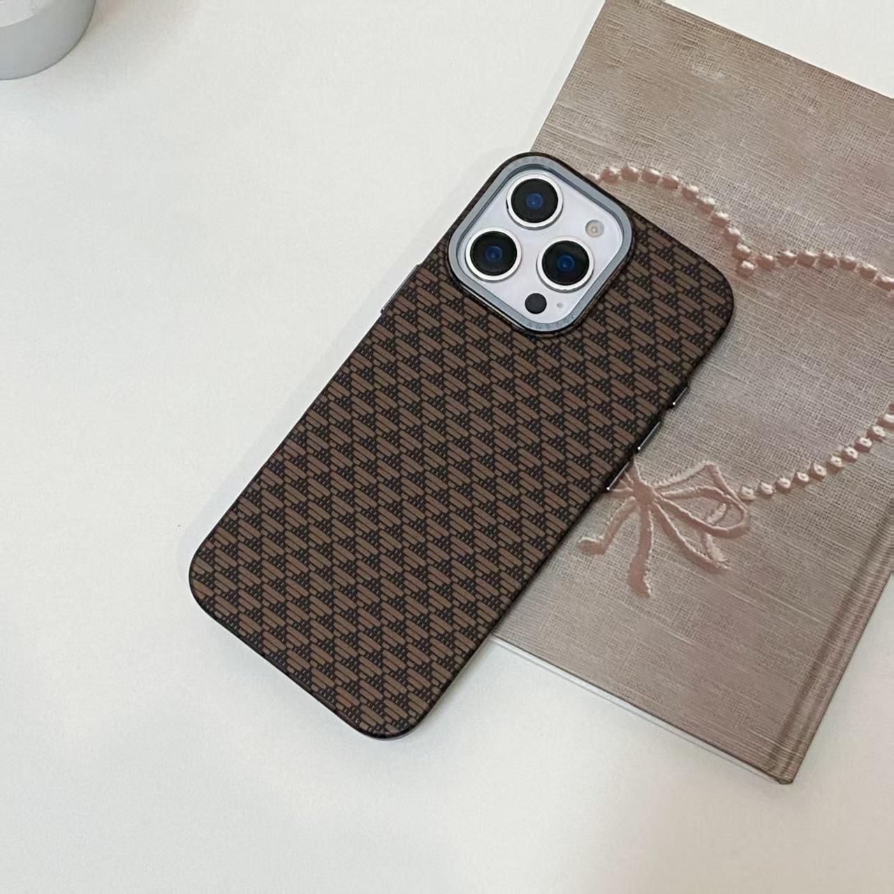 

Applicable To Apple 16 ProMax Source Pattern Mobile Phone Case PC Carbon Fiber IPhone 15 Metal Lens Anti Fall Protection Case iPhone16