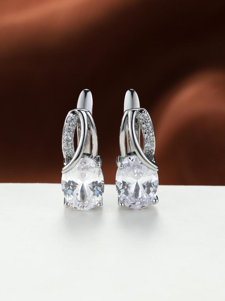 Cercei Suiyuan 2023 cu pietre albe diamantate, placați cu aur șampanie