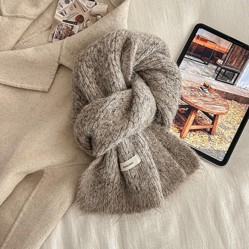 Junbie Women s Graphene Heated Scarf