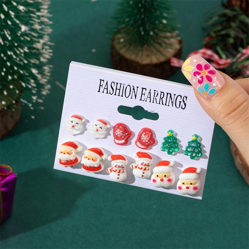 Cute Santa Claus Snowman Stud Earrings for Women Simple Resin Christmas Tree Elk Wreath Earrings Charm Party Jewelry Gifts