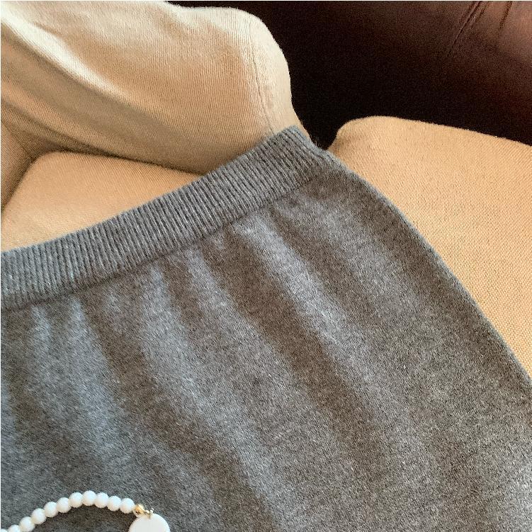 Women's High-Waisted Elastic Waist Gray Knit Skirt - Autumn/Winter 2025 Hip-Hugging A-Line Style