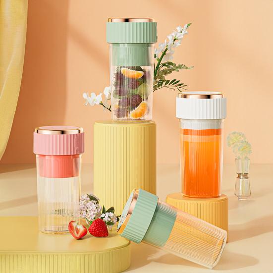 Mini Storcător Wireless cu Lame Ascuțite Fără BPA Viteză Mare Design Compact Reîncărcabil USB Blender Portabil Mixer Fructe