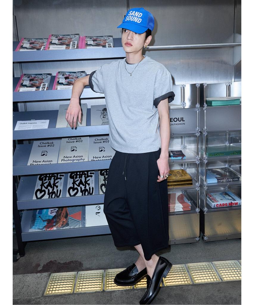 Saendeusaundeu Short Sleeve Crop T-Shirt Gray