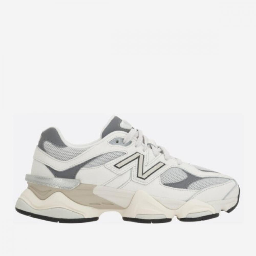 

New Balance Light Grey Mesh And White Grained Leather Sneakers U9060aga US4