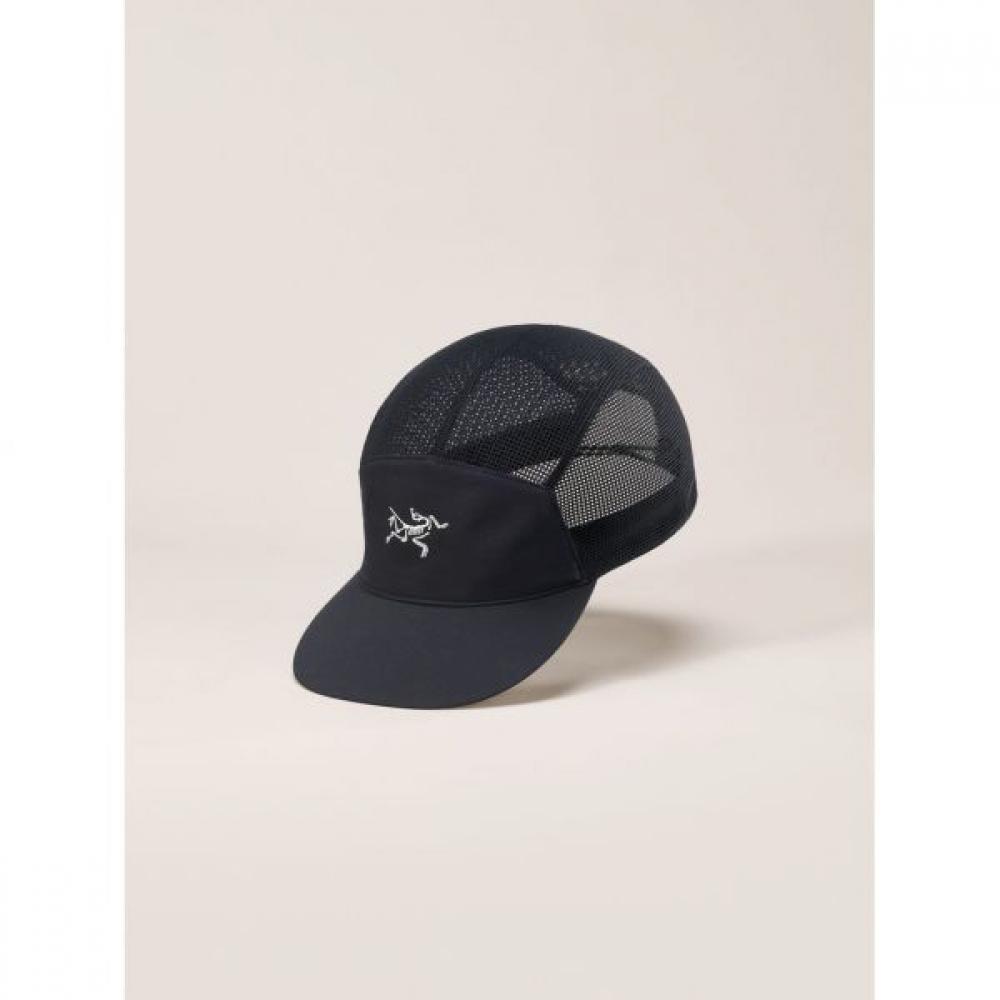 Arcteryx Norvan Mesh 5 Panel Cap BLACK ARCTIC SILKSM
