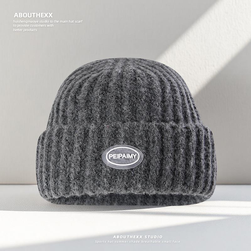 Glue Label Letter Knitted Hat Student Couple Big Head Circumference Showing Face Small Pullover Hat Men Cold Hat