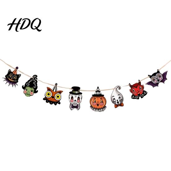 Halloween Scene Setting 8Pcs Bunting Banner Pumpkin Ghost Bat Witch Cartoon Hanging Garland Indoor Seasonal Party Supplies Retro Wooden Wall