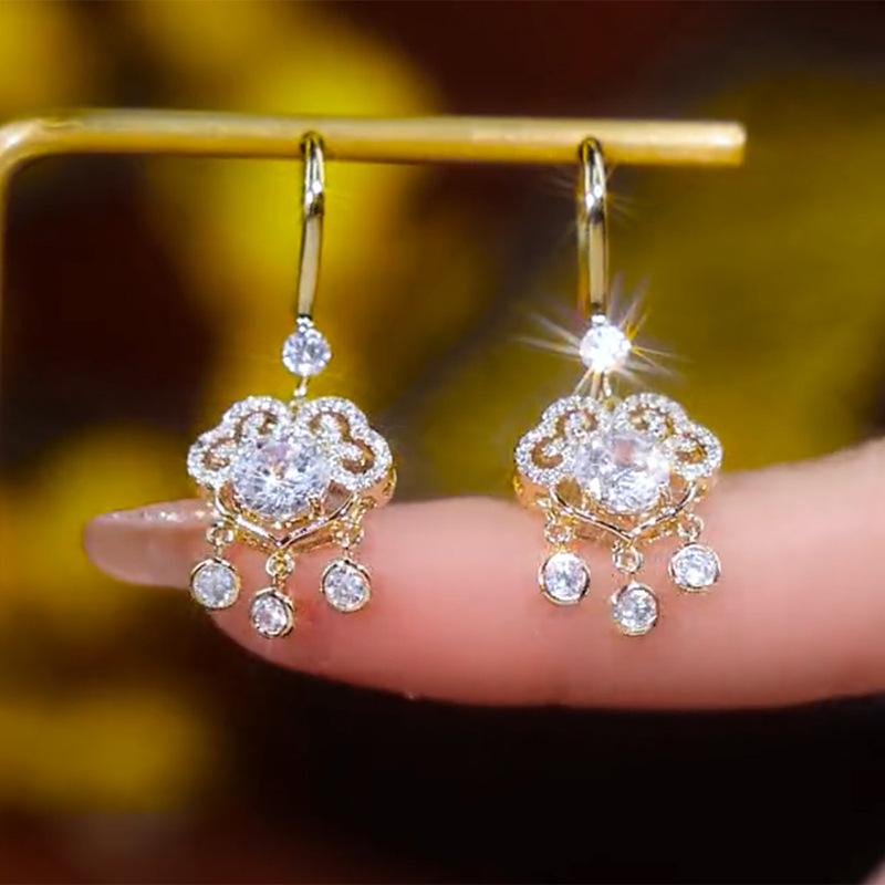 Lucky lock zircon fringed ear hook light luxury high-end earrings fashionable exquisite personalized earrings women