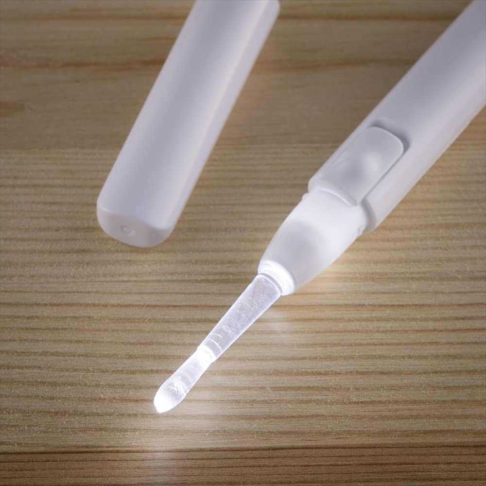 Kai Corporation Sticky Ear Pick with Light (1 piece)