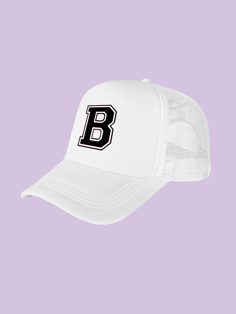 1Pc children's 26 letter printed baseball cap, fashionable sunshade duckbill cap for spring summer, breathable mesh trucker cap