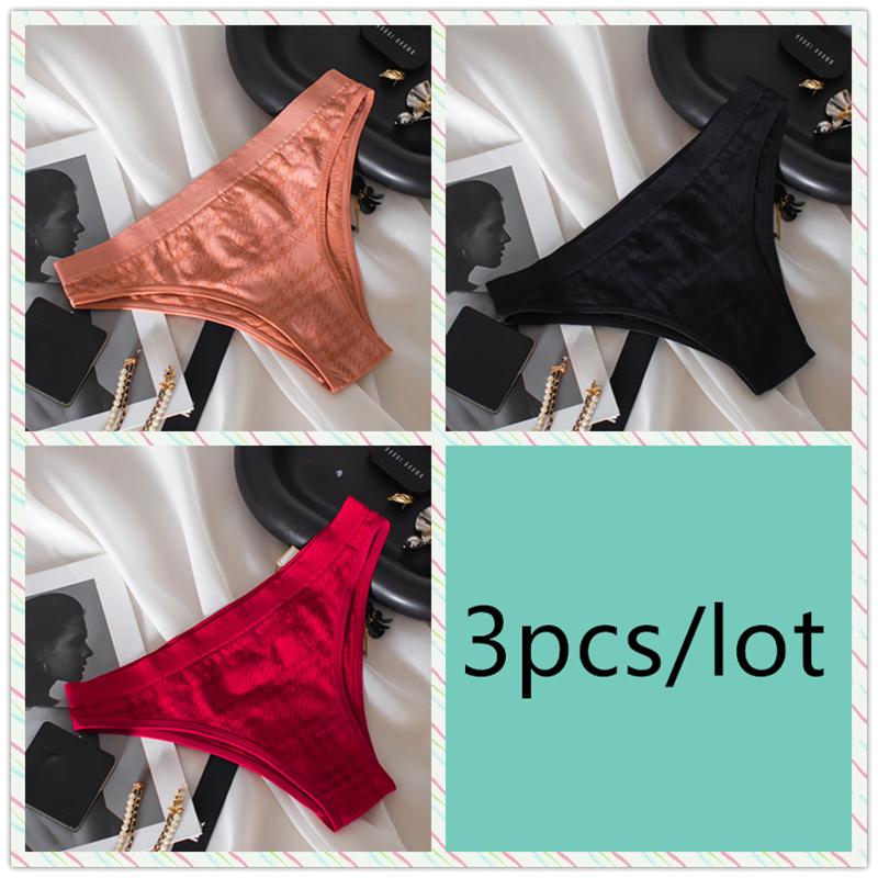 Large Seamless Underwear for Women Breathable Skin Friendly Comfortable Low Waist Briefs Sports Fitness No Trace High Slit Triangle Panties