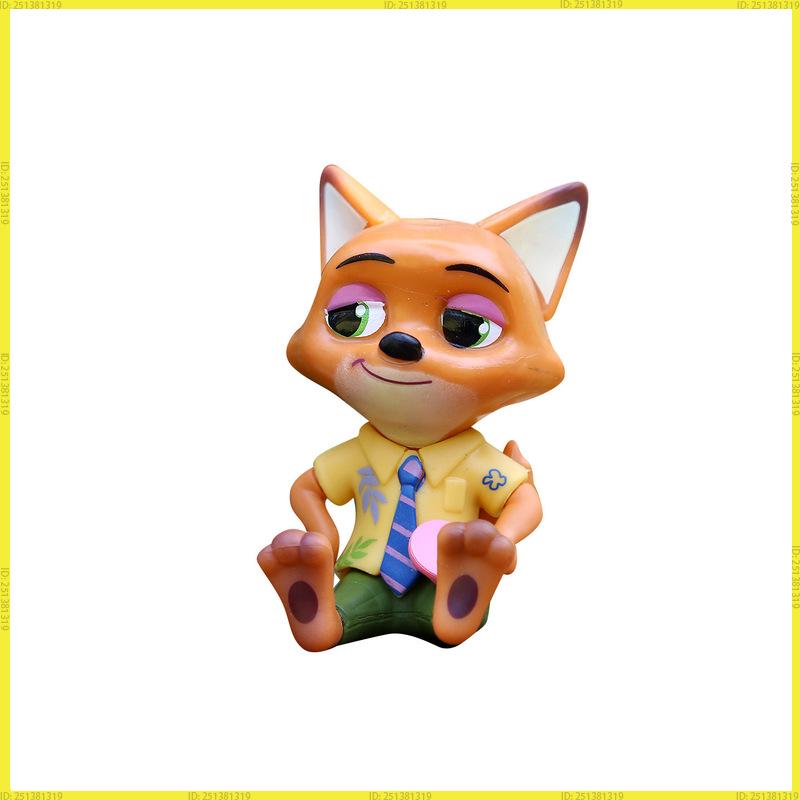 Zootopia Q Version Anime Figure Collectible Doll Nick Judy Clawhauser Elephant Desktop Ornament Cake Topper Kids Toy
