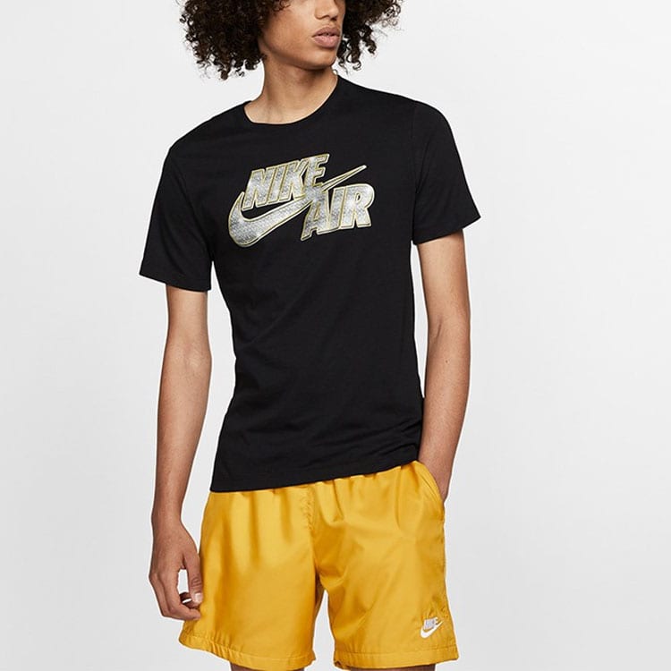 Nike T Shirts Men's Black Crew Neck Moderate Straight Fit BQ0691-010