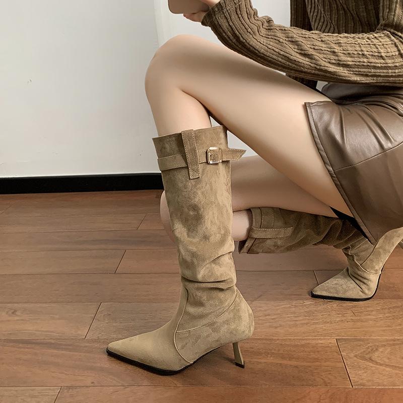 Stiletto suède puntige gerimpelde laarzen 2025 herfst en winter nieuwe Britse stijl retro veelzijdige Martin laarzen lange laarzen enkele laarzen