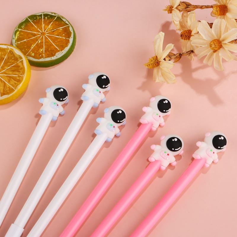 1PC Creative Cartoon Astronaut Rollerball Pen Student Cute Test Pen High Beauty Signature Pen Heart Stationery Office Supplies Lovely Gift