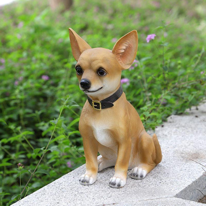 Solar Powered Chihuahua Statue Outdoor Garden Decor with LED Lights Automatic Night Light Dog Figurine for Yard Patio Pathway