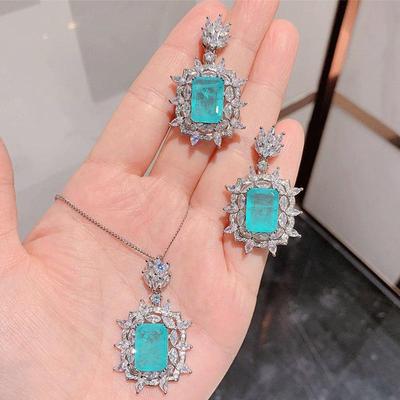 Luxurious Retro Blue-Green Gem Pendant Necklace and Earring Set