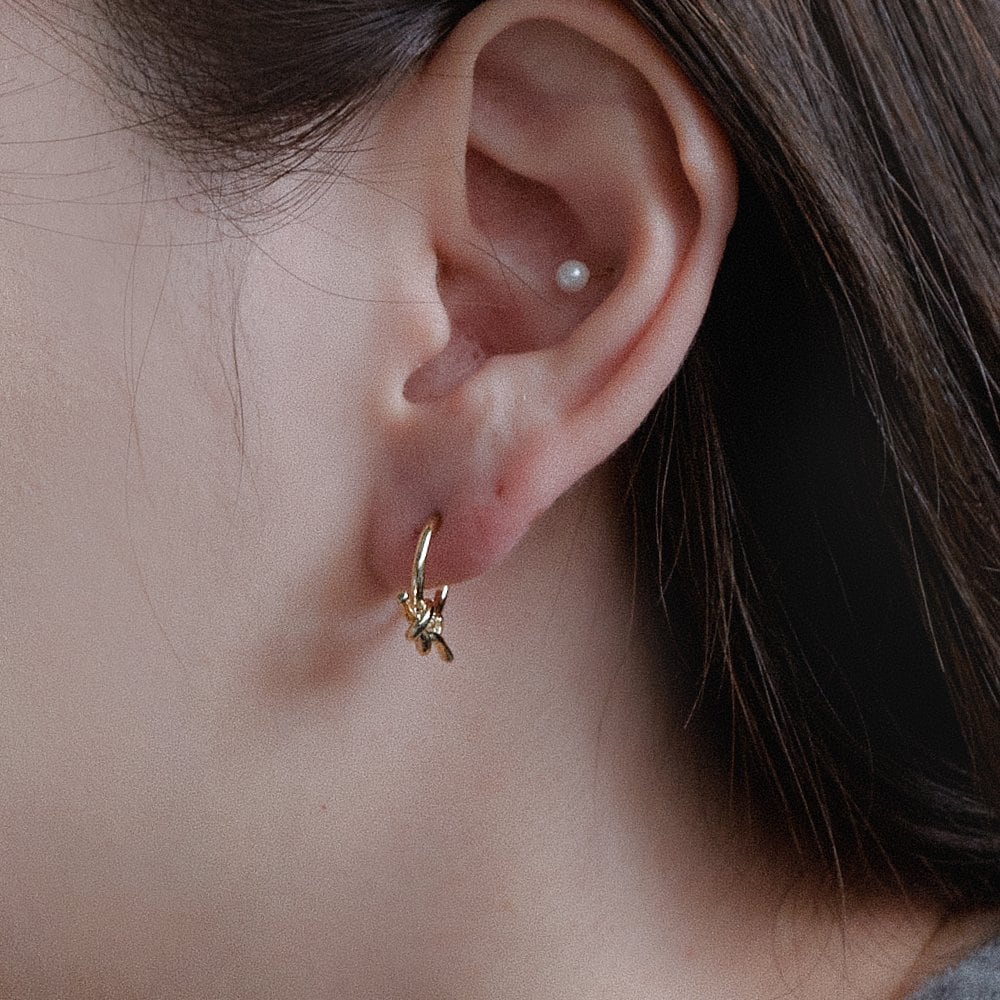 Pre428 D-Twist Earring