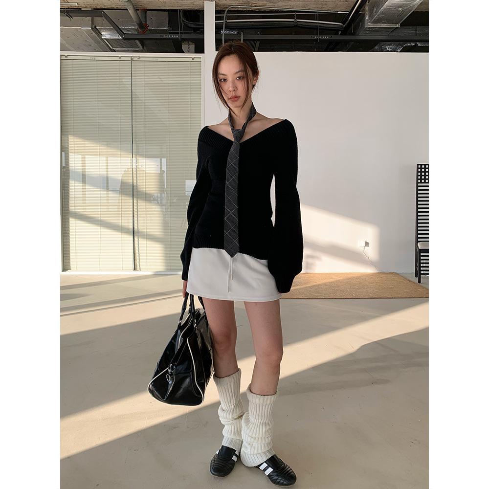 Dorothy Korean V-Neck Spring Solid Sweater - Women's Knitted Straight Waisted Top