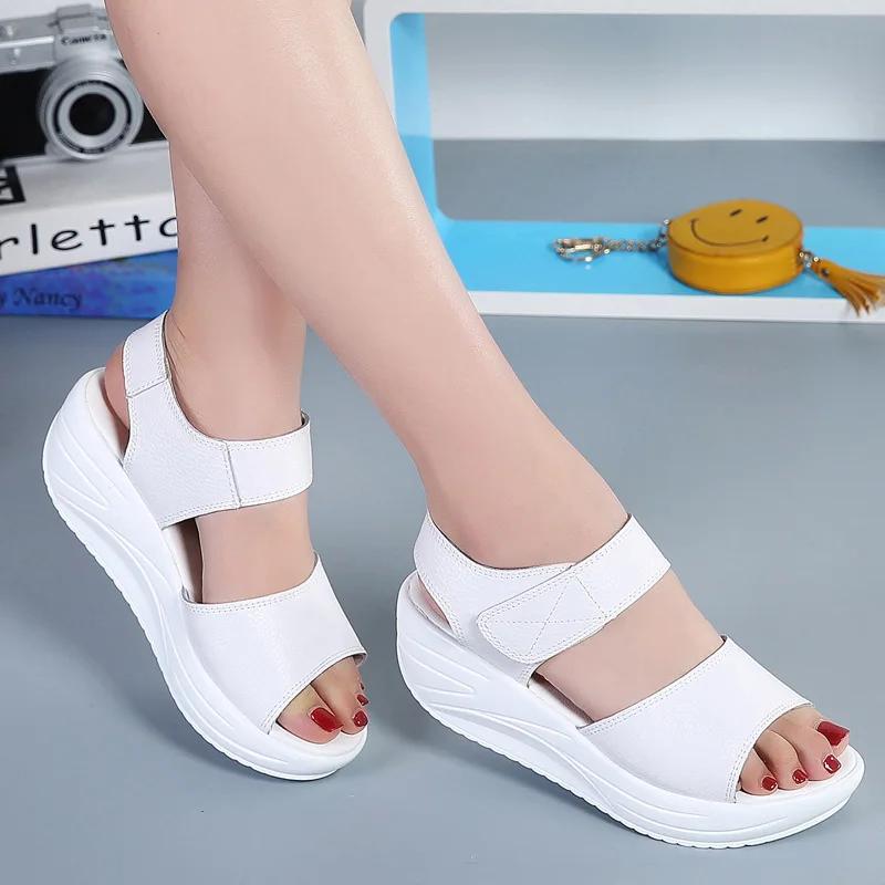 2024 Sommer Neue Schuhe Frau Spaltleder Ausgeschnitten Flache Sandalen Lässig Weich Damen Sandalen Sohle Weiblich Strand Sandale