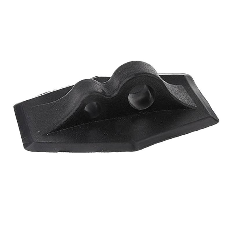 

Удобная и надежная пряжка для тросов для водных судов. Легкая установка и снятие. Подходит для резиновых лодок. 1 чёрный