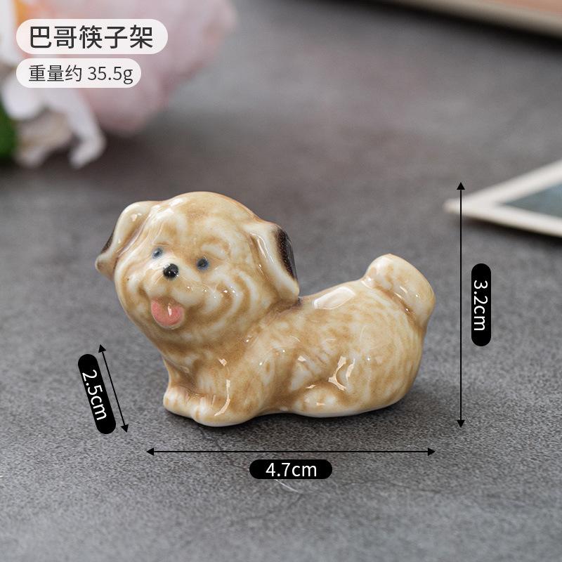 Nytt i sortimentet Japansk Stil Keramisk Hund Fransk Bulldog Teddy Ätpinnshållare Mini Söt Hem Bordsdekoration Ätpinnskudde