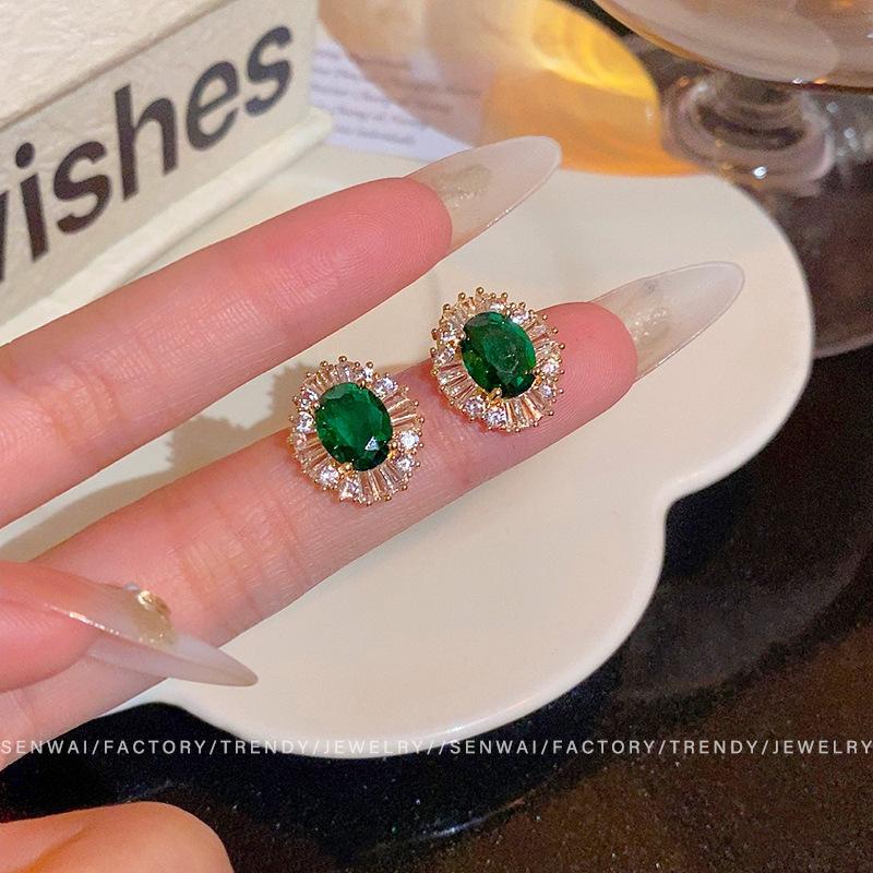Изумрудные супер-блестящие циркониевые пусеты женские легкая роскошь нишевый дизайн серьги серьги