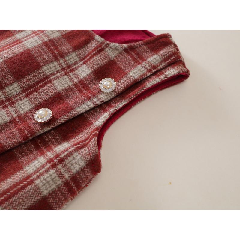 Autumn and Winter Girls Red Plaid Dress Baby Girl Western Style fashionable Plaid Vest Dress