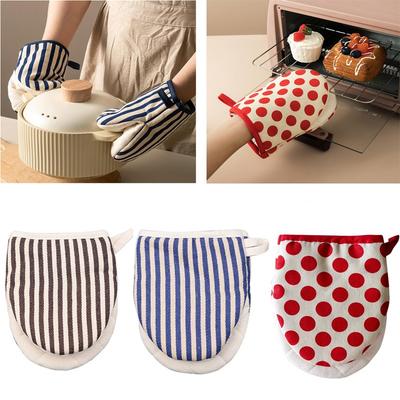 Heat-Resistant Oven Gloves Japanese-style Stripe Mini Oven Mitts Baking Gloves with Hanging Loops Hot Gloves for Cooking