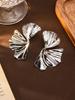 Retro 3D Big Flower Leaf Earrings: High-End Luxury Studs with Exaggerated Style and Fashionable Personality