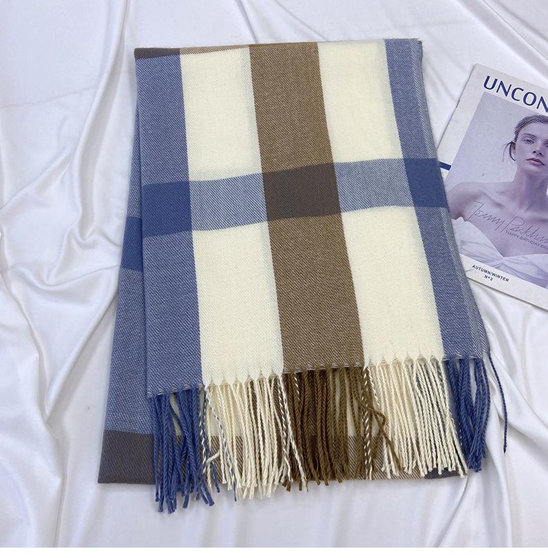 Elegant Polyester Scarf for Women and Men - 100% Polyester Yarn-Dyed Plaid Design with Tassel Detail, Warm and Windproof,for Casual Weekend Wear