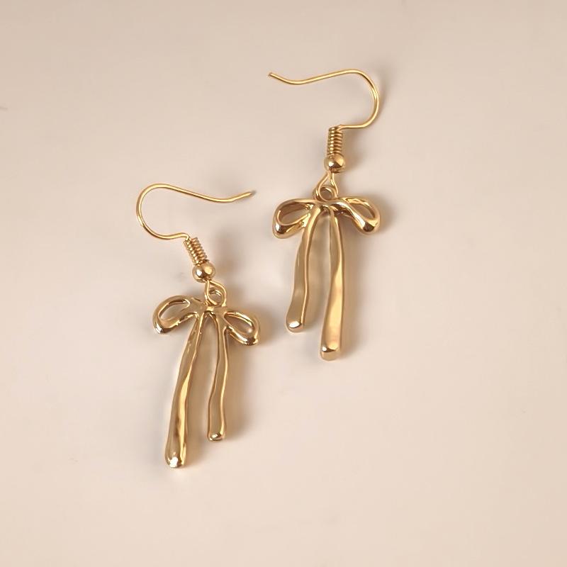 New Bow-Knot Fringe Earrings Elegant gold-tone earrings with a sophisticated aesthetic Ladies' earrings