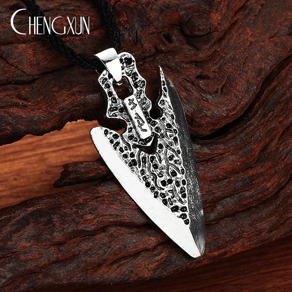 Viking Triple Horn Triskelion Necklace Men Women Multiple Punk Gothic Style Norse Amulet Pendant Slavic Talisman Jewelry for Boy