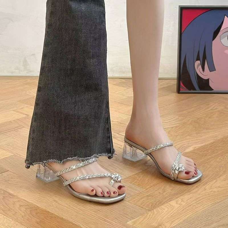 French Thick-heeled Sandals for Women To Wear 2025 Summer New Rhinestone Cool Slippers Versatile Toe Two Sandals