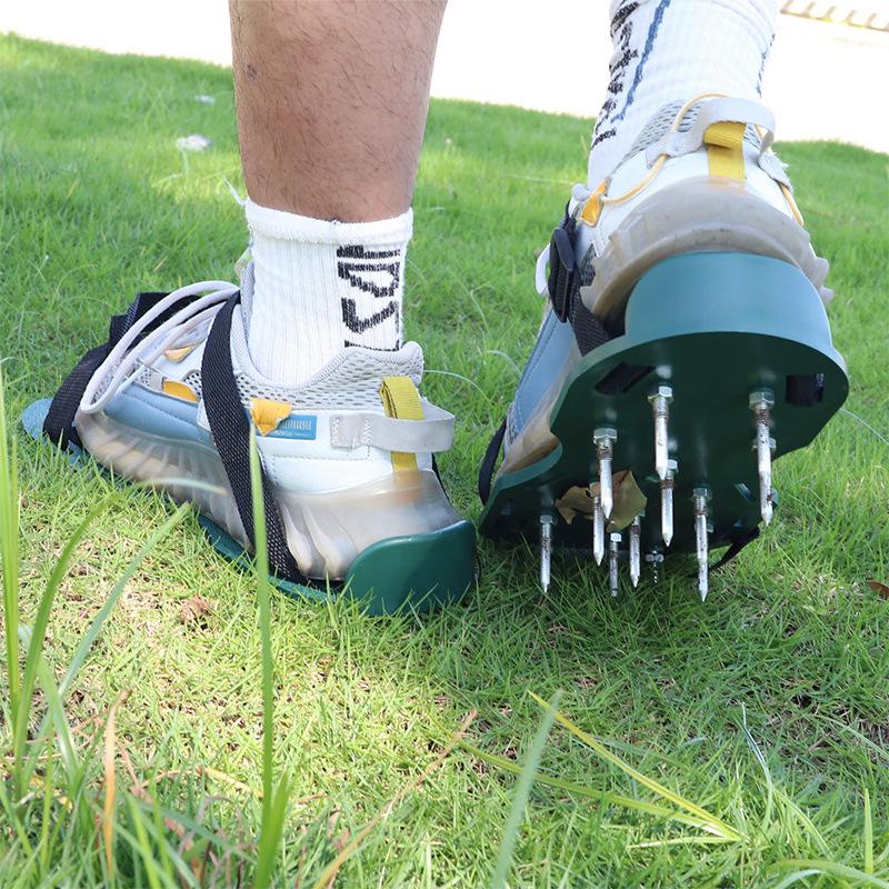 Garden Shoes with 4.2CM Studs for Lawn and Soil Loosening