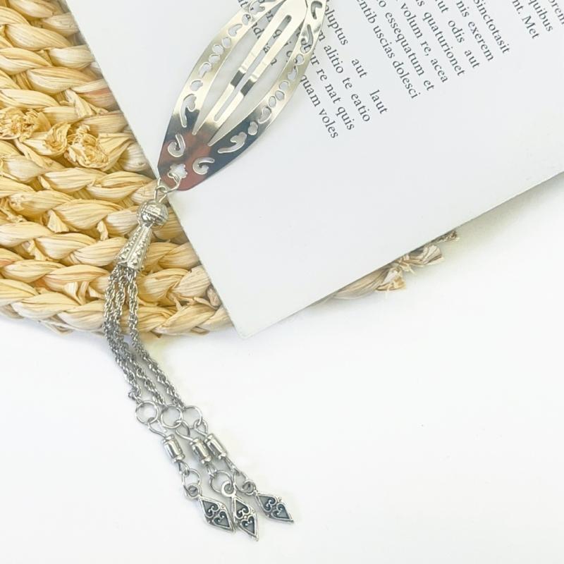 A52E Ornate Hollow Out Metal Hair Clip Traditional Tassels Accent Formal Event CN