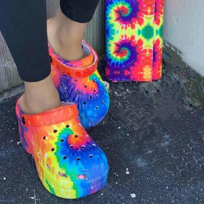 Mode hot6Beliebte Leoparden Schuhe Serpentin Kleine Löcher Damen High Heel Sandalen Niedliche Hausschuhe Plateau Sommer Damen Freizeitschuhe