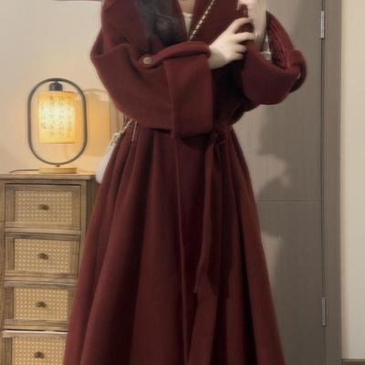 Hepburn Style Vintage Wool Coat - Women's Elegant Red Long Coat for Autumn/Winter